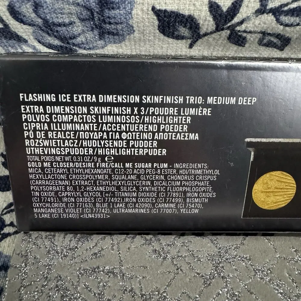 MAC Cosmetics mac flashing